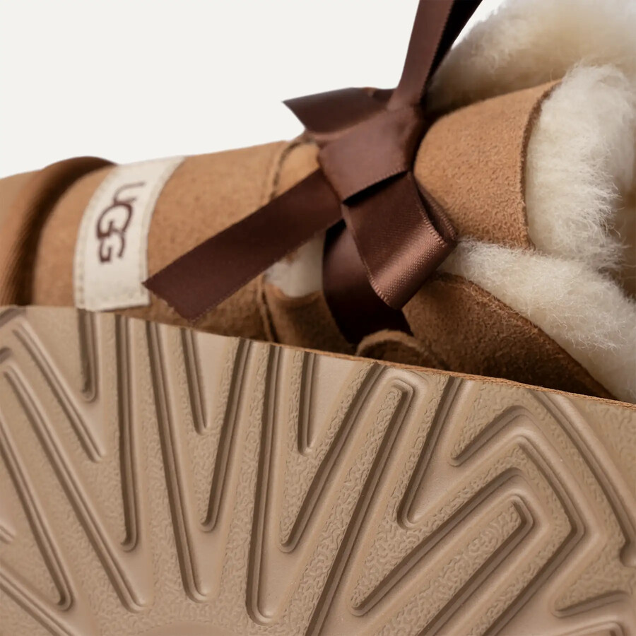 mini bailey bow ii boot