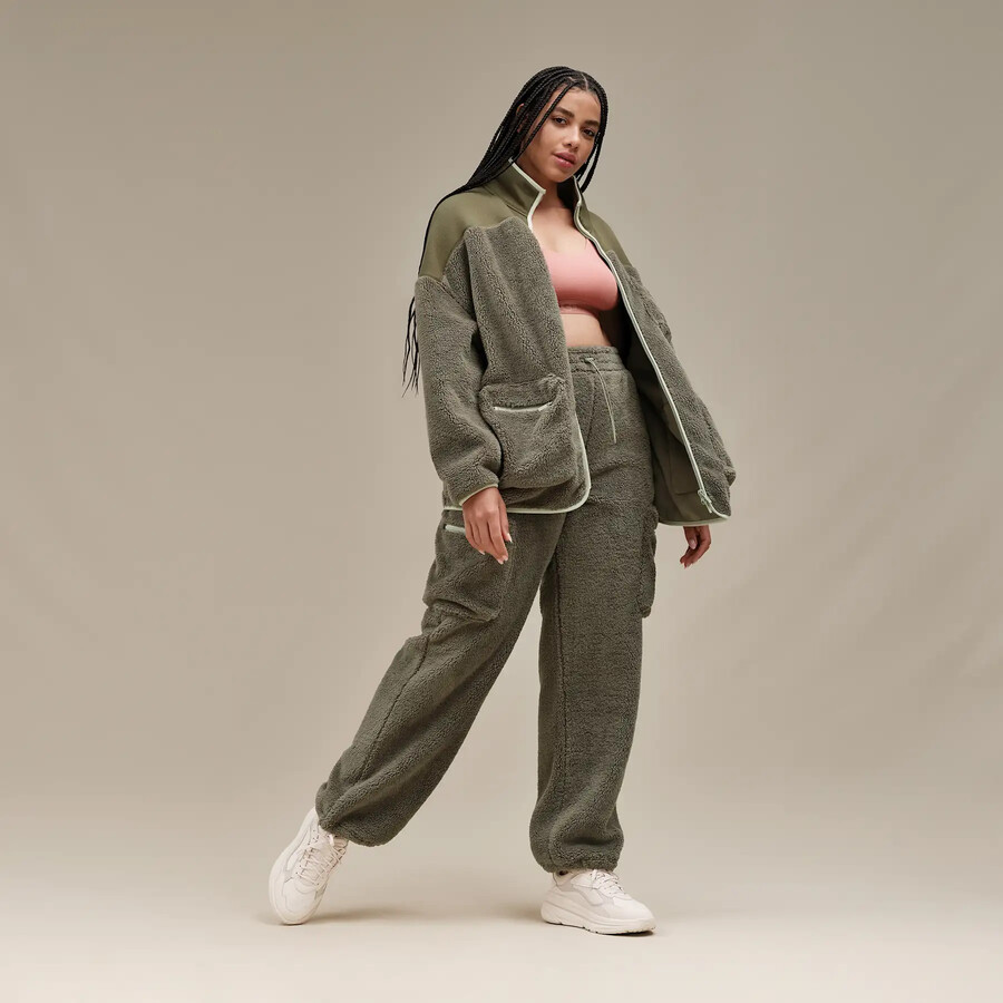 nyisha uggfluff jacket